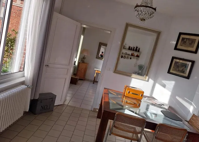 Maison De Charme Dans La Somme Holiday home *